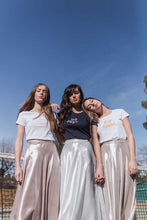 Cargar imagen en el visor de la galería, Silkiss - Gold Metallic "Diamond" Skirt