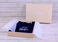 Cargar imagen en el visor de la galería, Silkiss T-Shirt Organic Cotton "Seek Magic"