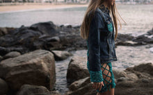 Cargar imagen en el visor de la galería, Denim Jacket Varkala