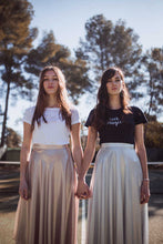 Cargar imagen en el visor de la galería, Silkiss T-Shirt Organic Cotton "Seek Magic"