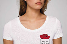Cargar imagen en el visor de la galería, Silkiss T-Shirt Organic Cotton &quot;Every Rose has its Thorn&quot;
